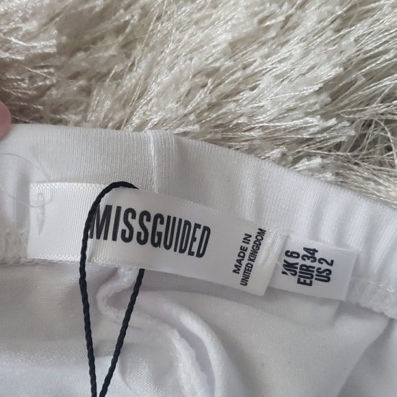 White high waisted biker shorts - Picture 3 of 4